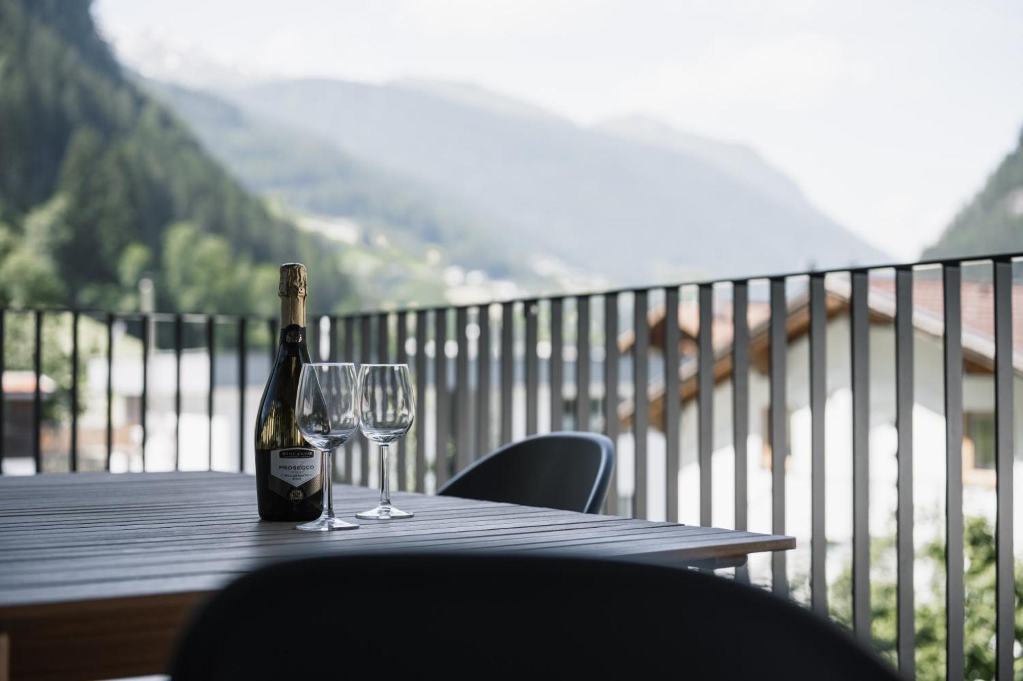 Charmantes Apartment In Der Residenz Silvretta - Inklusive Silvretta Card Premium ซี ภายนอก รูปภาพ