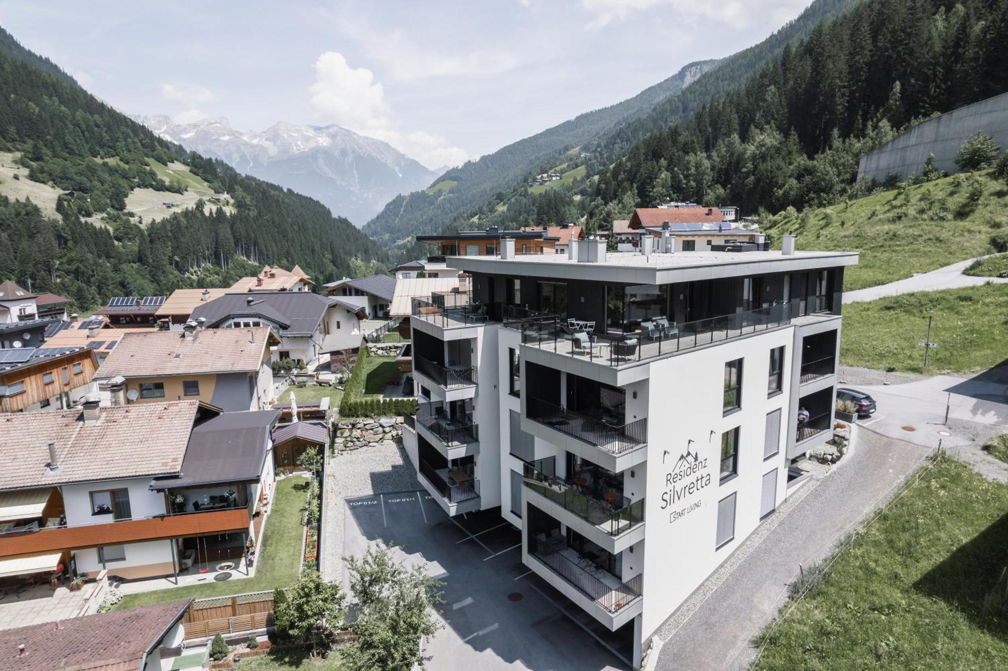 Charmantes Apartment In Der Residenz Silvretta - Inklusive Silvretta Card Premium ซี ภายนอก รูปภาพ