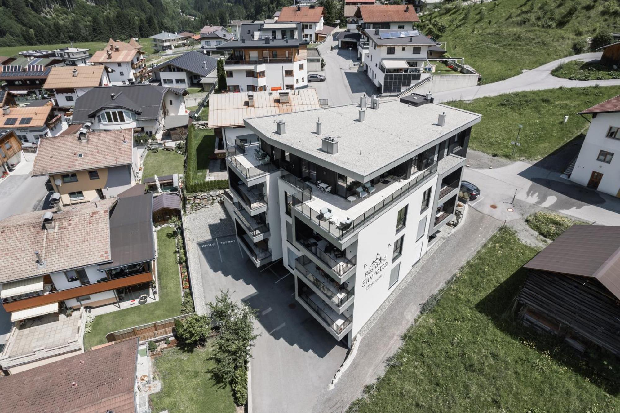 Charmantes Apartment In Der Residenz Silvretta - Inklusive Silvretta Card Premium ซี ภายนอก รูปภาพ